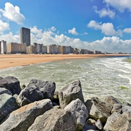 Apartment Cozy With Sunny Terrace Ostend